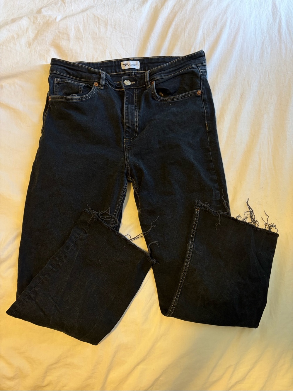 Zara Black Frayed Hem Wide-Leg Jeans Woman’s Size 14
